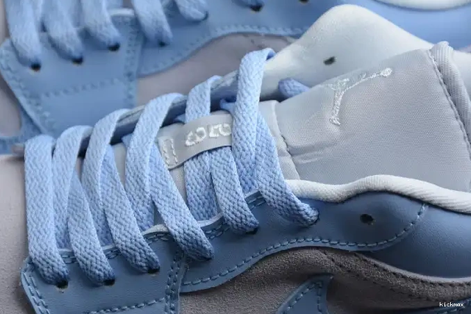 Rep MAX University 1 Jordan Blue (W) DC0774-050 Low 0429